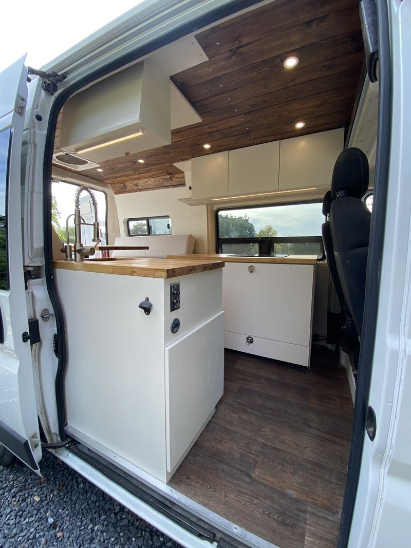 Picture 3/25 of a 2018 Promaster 2500 Conversion for sale in Salt Lake City, Utah