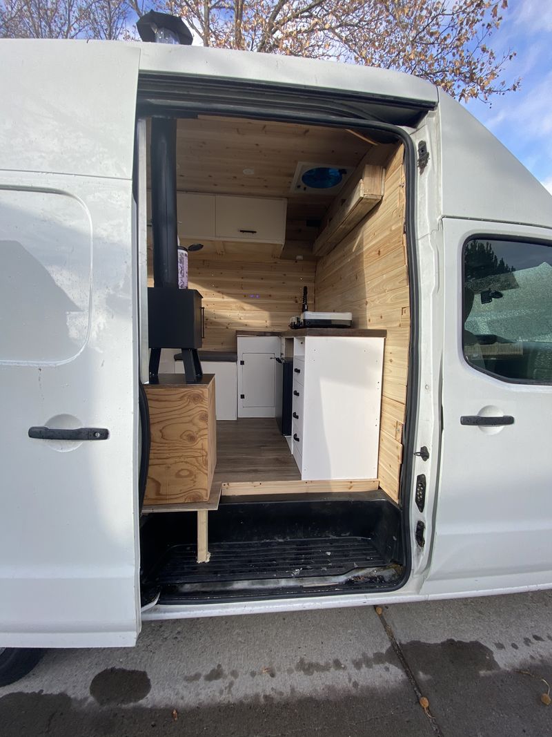 Picture 5/14 of a 2013 Nissan NV 2500 for sale in Reno, Nevada