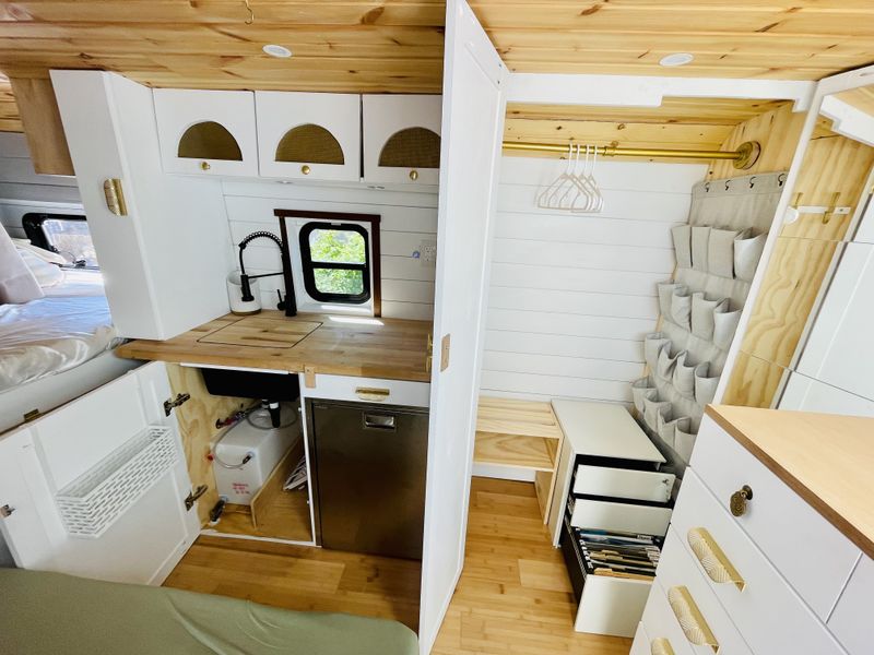 Picture 5/25 of a 2020 Promaster 159” extended | indoor shower | sleeps 3 for sale in Springfield, Oregon