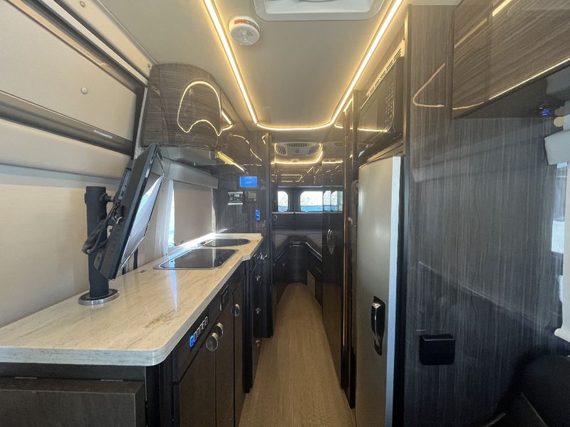 Picture 3/14 of a 2017 Winnebago Era 170A   for sale in Charleston, South Carolina