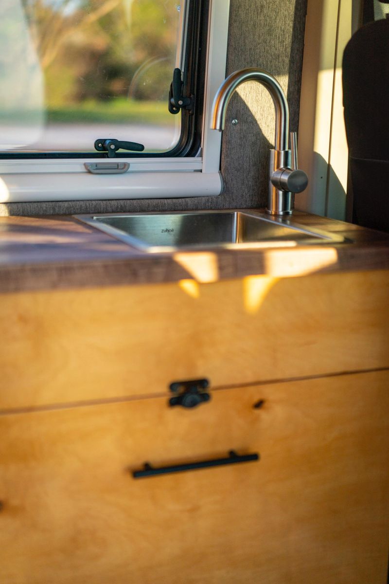 Picture 5/8 of a 2020 Dodge Ram Promaster 2500 for sale in Bella Vista, Arkansas