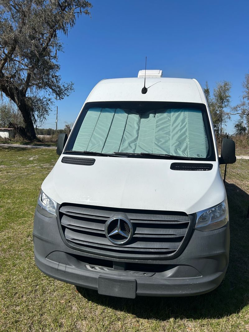 Picture 4/12 of a 2021 Mercedes 2500 Sprinter 170 Wheel Base for sale in Pinetta, Florida