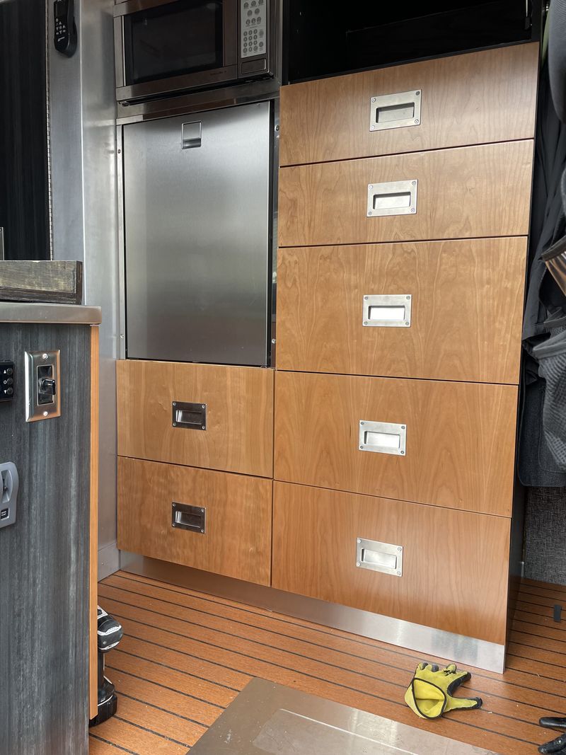 Picture 4/22 of a Mercedes-Benz Sprinter 2019 for sale in Paramus, New Jersey
