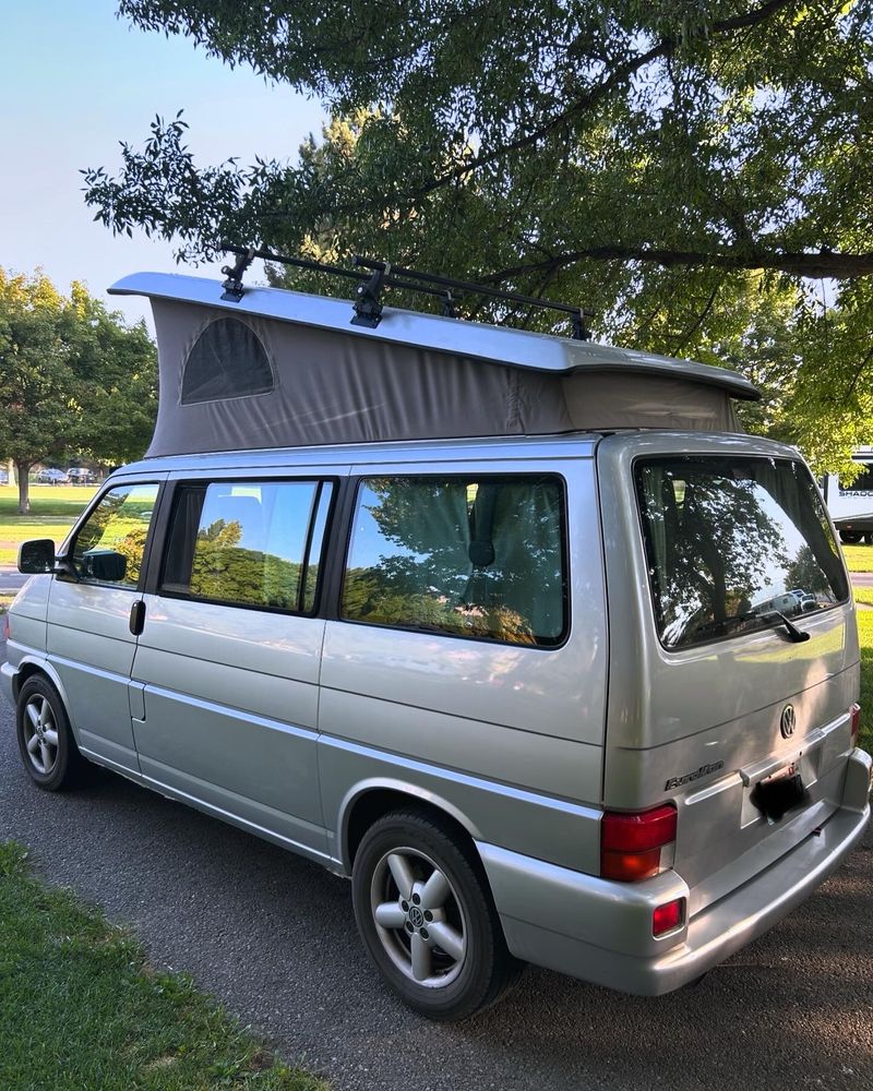 Picture 1/9 of a Volkswagen Eurovan Weekender 2002 for sale in Richland, Washington