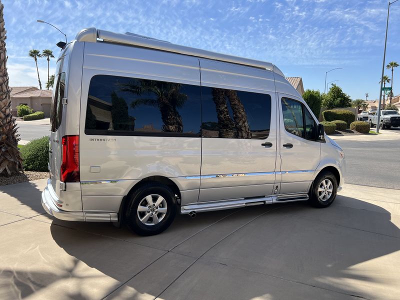 Picture 1/21 of a 2021 Airstream Interstate 19 for sale in Mesa, Arizona