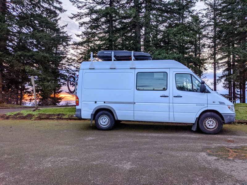 Picture 3/17 of a 2006 Dodge Sprinter 140" Camper Van Conversion for sale in Portland, Oregon