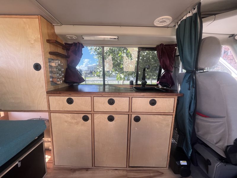 Picture 5/18 of a 2003 VW Eurovan Westfalia Camper for sale in Grand Junction, Colorado