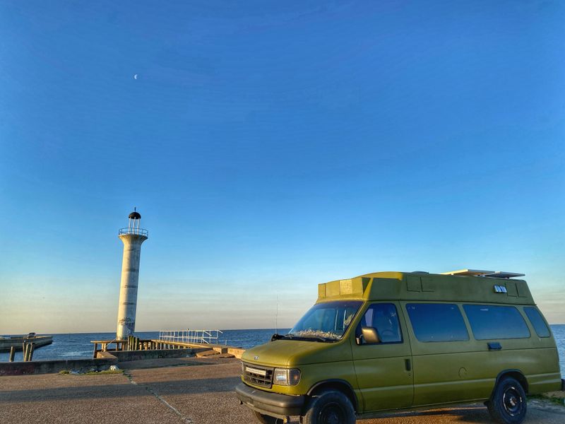 Picture 1/19 of a Ford E-350 camper van for sale in Los Angeles, California