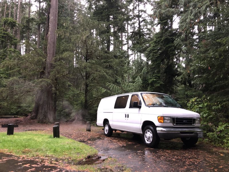 Picture 2/23 of a 2003 Ford E-250 for sale in Everett, Washington