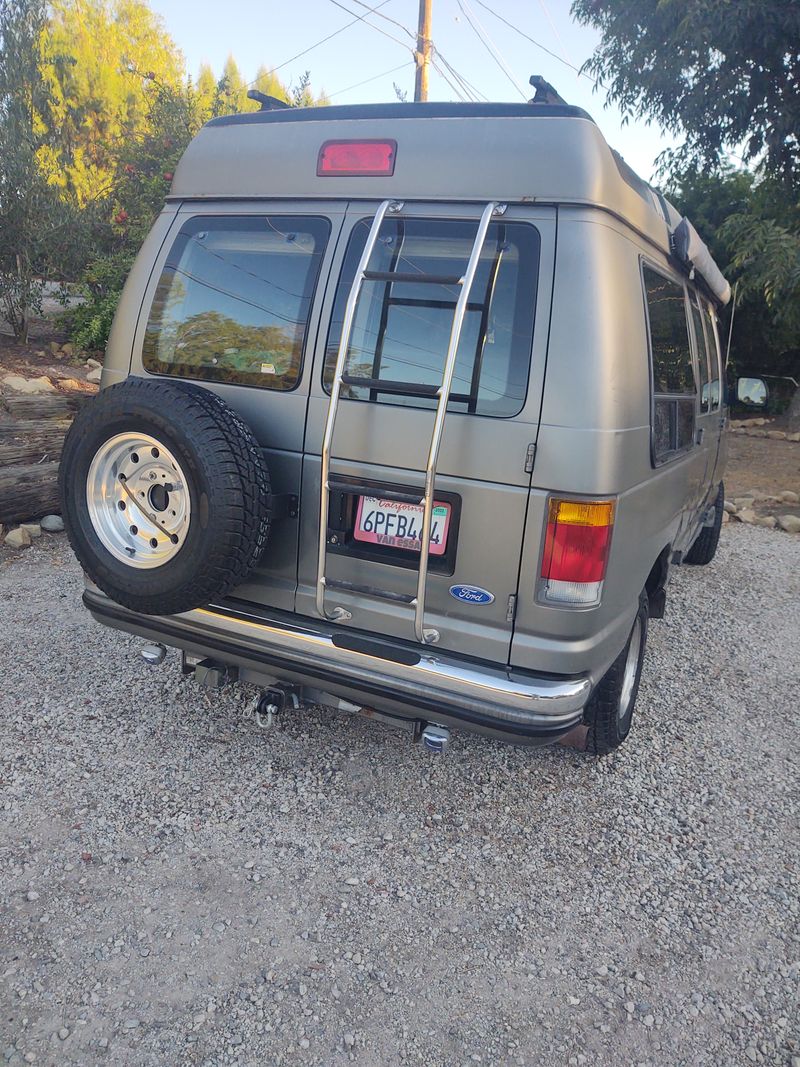 Picture 2/25 of a Ford E 150 Campervan $9,500 obo for sale in Thousand Oaks, California