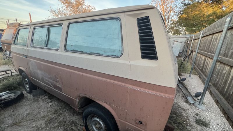 Picture 3/5 of a 1981 Vanagon for sale in Odessa, Texas