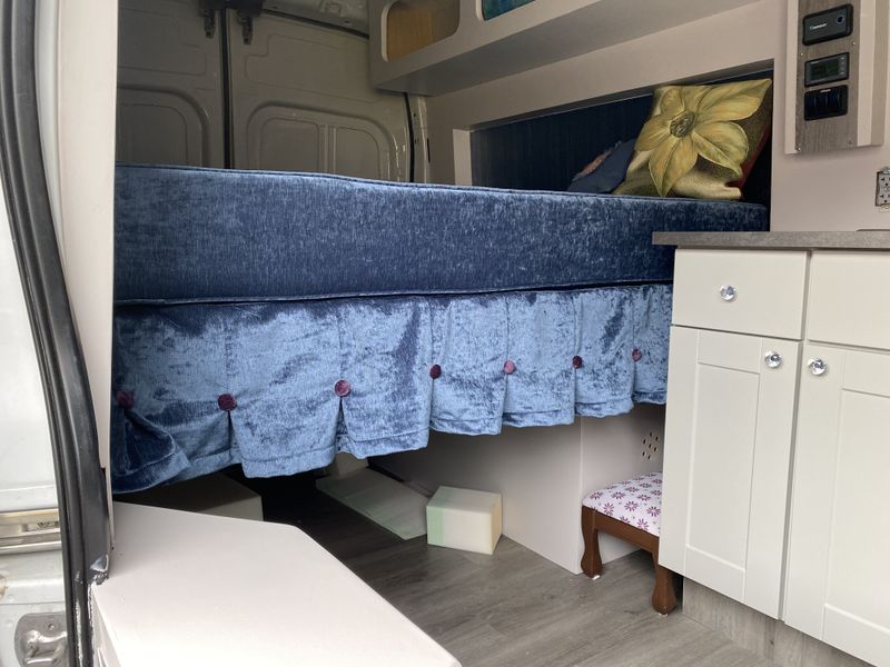 Picture 4/6 of a 2020 Ford Transit High roof 137wb for sale in Ocean View, New Jersey