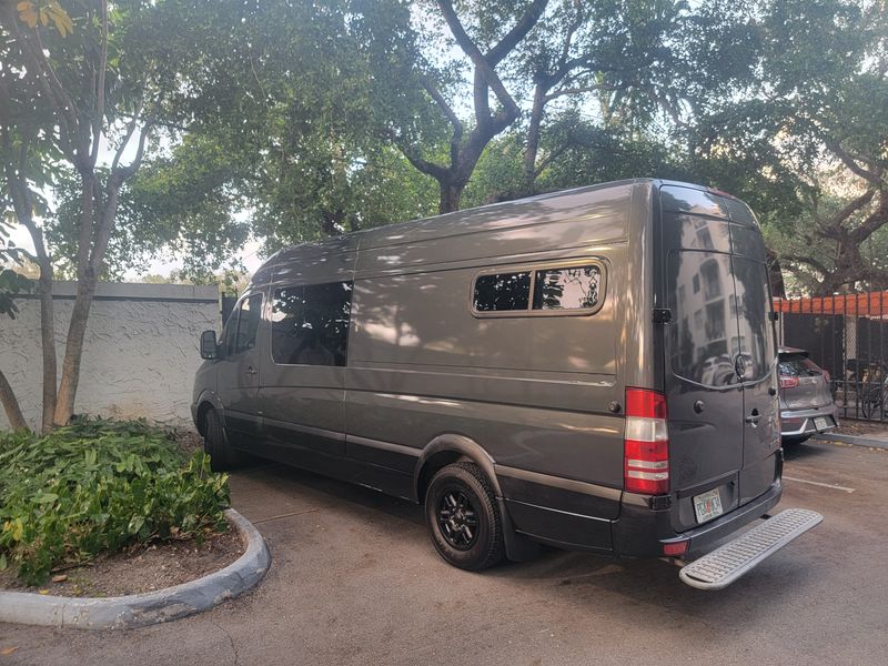 Picture 2/9 of a Affordable campervan for sale in Miami, Florida