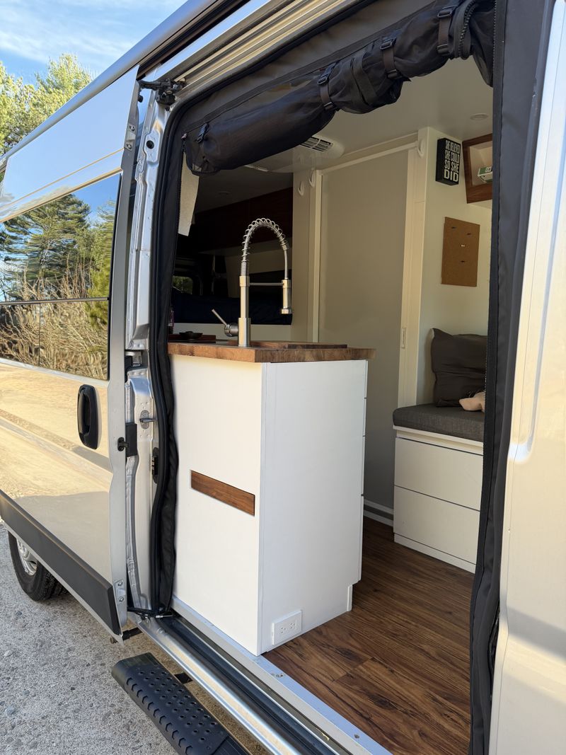 Picture 2/19 of a 2021 Ram Promaster 2500 for sale in Charlestown, Rhode Island