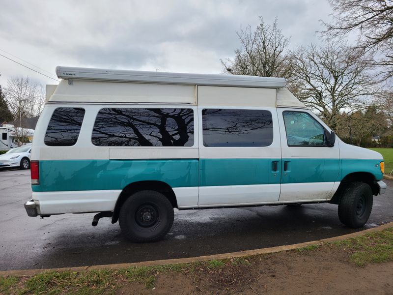 Picture 1/9 of a 2001 ford e350 econoline hightop for sale in Portland, Oregon