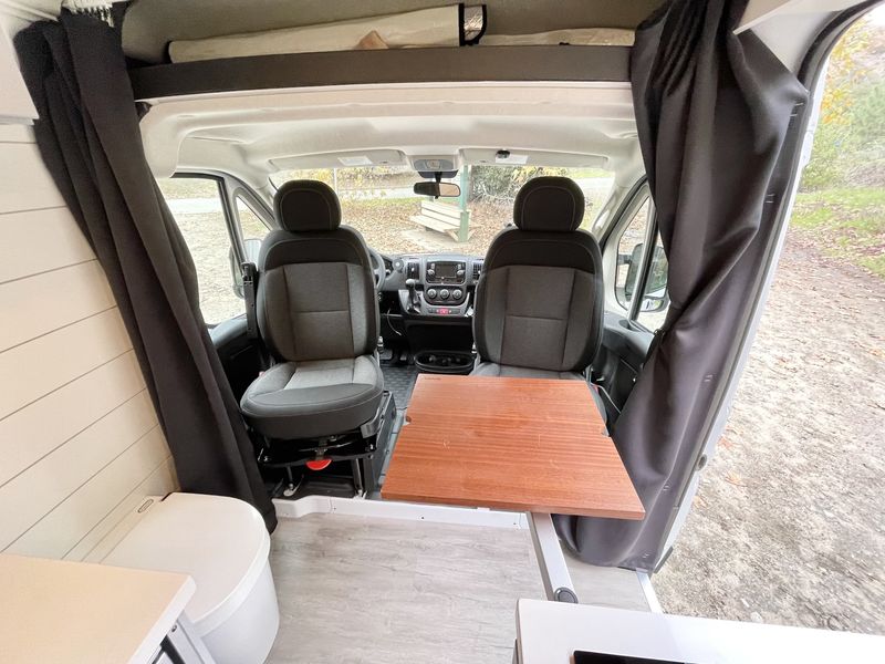 Picture 4/39 of a Luxury Tiny Home on Wheels for sale in Newport Beach, California