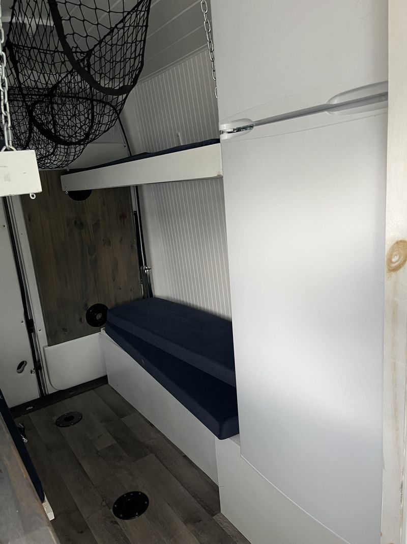 Picture 4/8 of a 2015 Ford Transit for sale in Owensboro, Kentucky