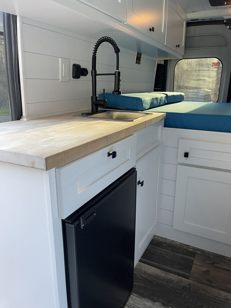 Picture 3/6 of a Ram Promaster Campervan for sale in Excelsior, Minnesota