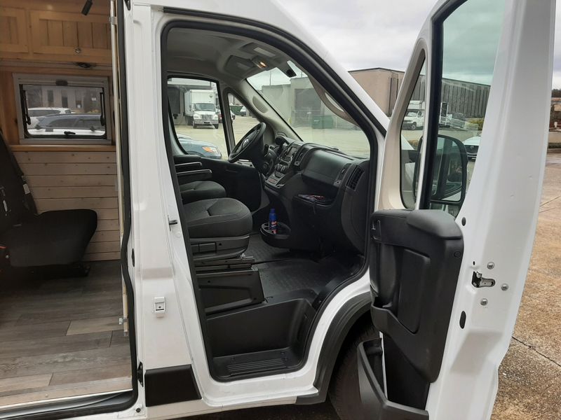 Picture 4/40 of a 2020 RAM 3500 Promaster Highroof Camper van conversion for sale in Birmingham, Alabama