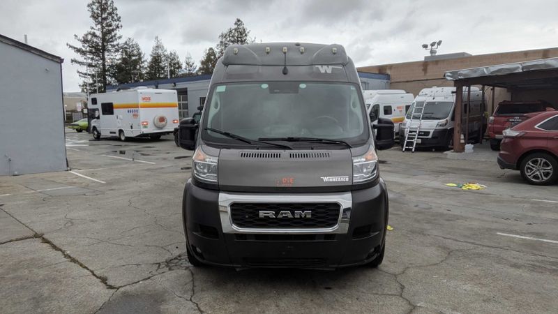 Picture 4/27 of a 2023 Winnebago Solis 59PX for sale in San Francisco, California