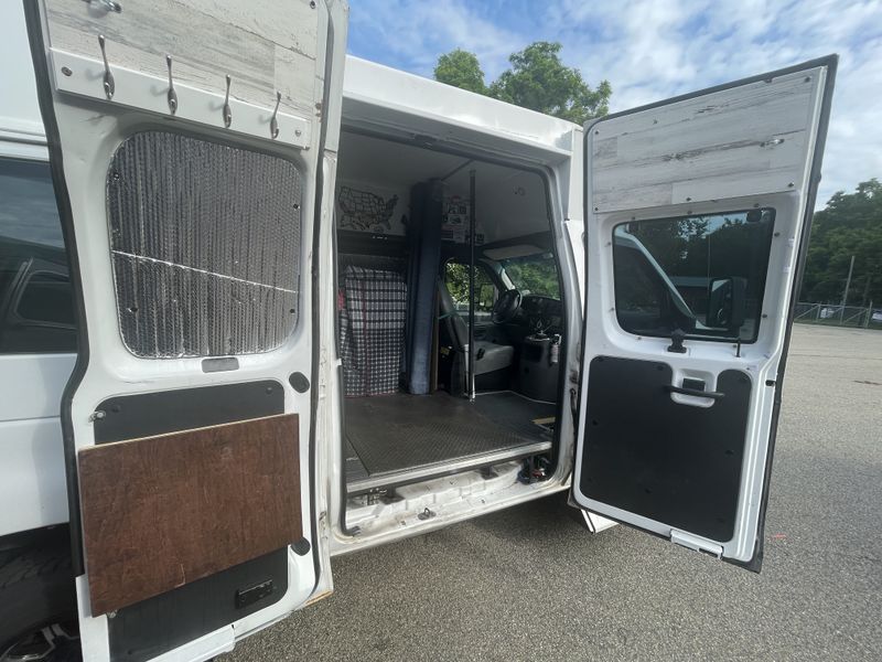 Picture 6/16 of a 2004 Ford E250 High Top for sale in Dover, New Hampshire
