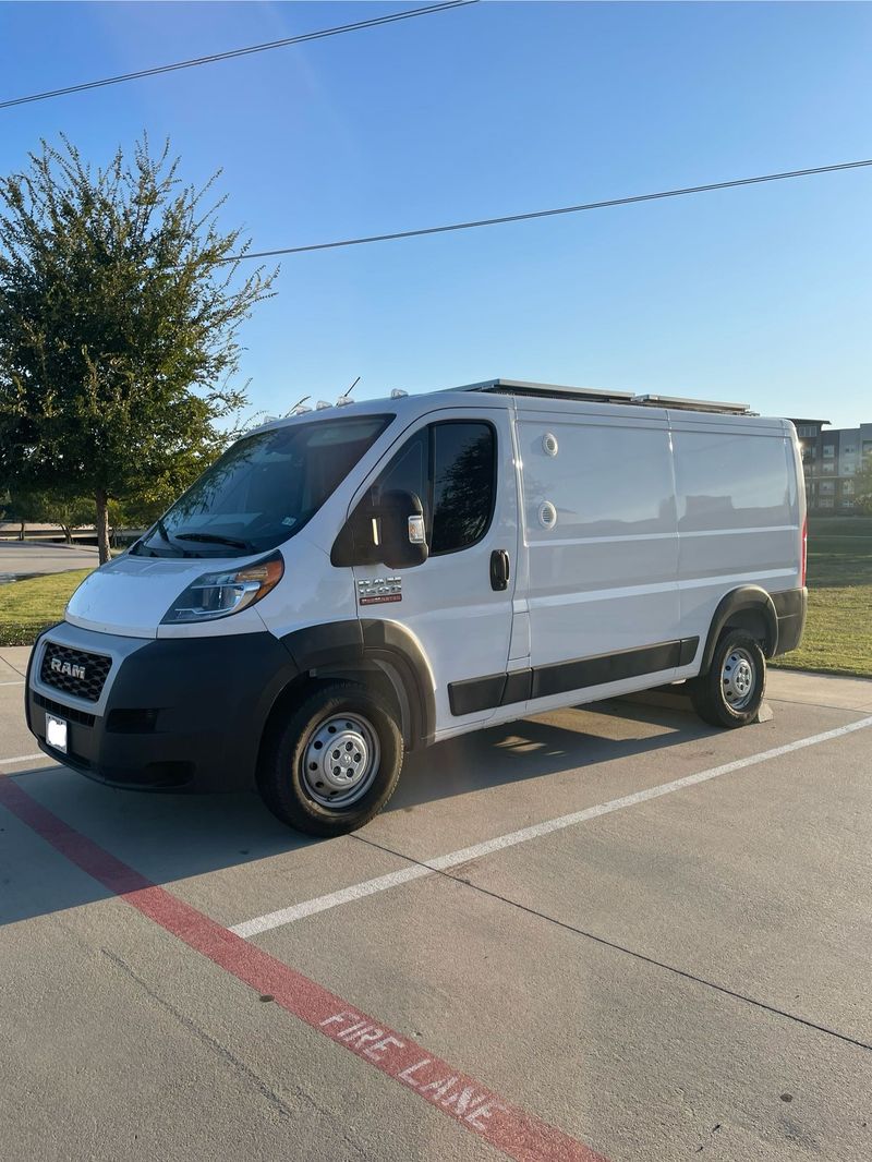 Picture 4/6 of a 2021 Ram ProMaster Campervan for sale in Irving, Texas