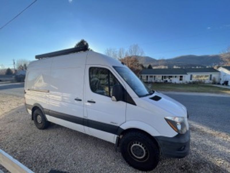 Picture 5/18 of a 2015 Sprinter Family and Adventure Ready Campervan!  for sale in Midway, Utah