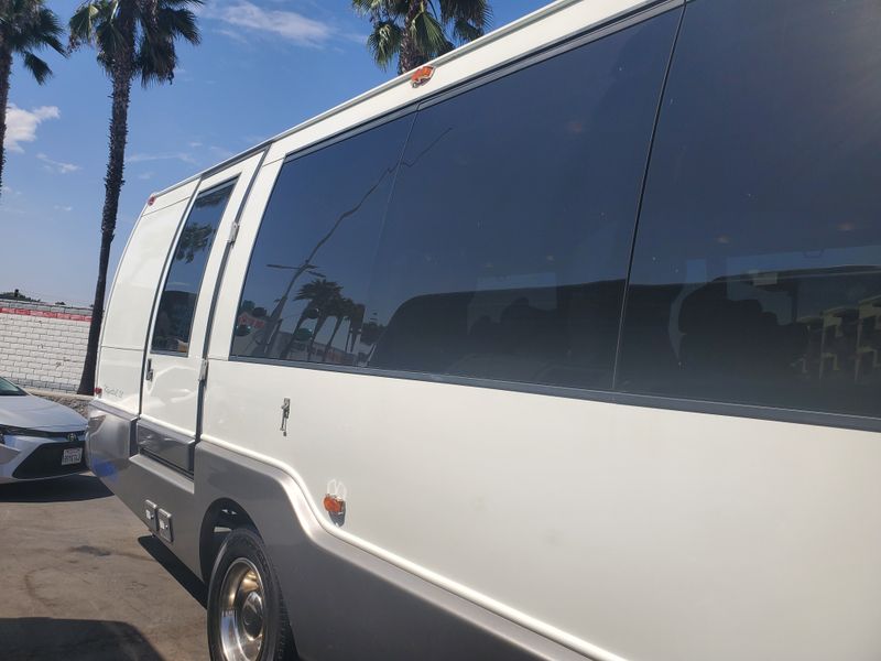 Picture 1/21 of a 2007 Navister Maxx Force International for sale in El Cajon, California