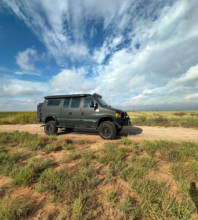 Picture 1/25 of a 2006 FORD E350 SPORTSMOBILE 4x4 for sale in Lynchburg, Virginia