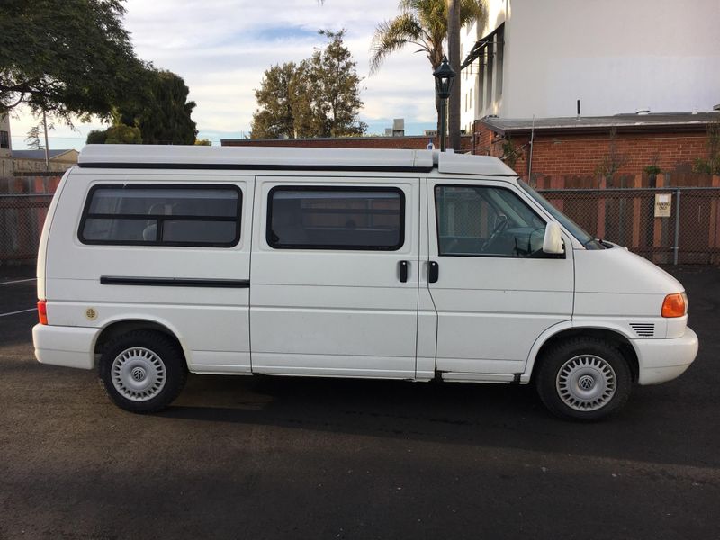 Picture 2/10 of a 1999 Volkswagon Eurovan Camper (Winnebago) for sale in Claremont, California