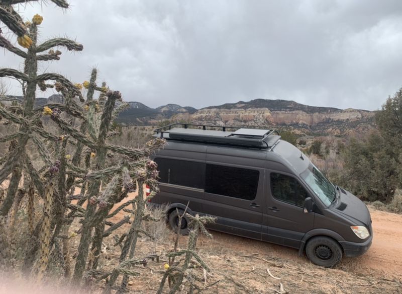 Picture 1/18 of a 08 Dodge Sprinter 2500 144 High Top Camper for sale in Taos, New Mexico