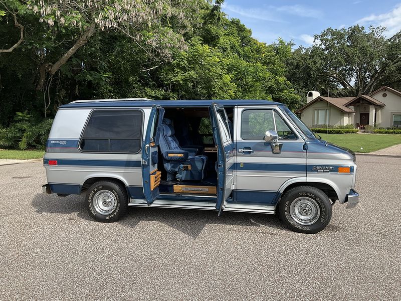 Picture 3/35 of a Chevy G20 Conversion Camper ALL Original for sale in Orlando, Florida