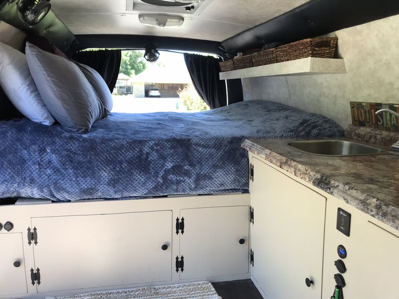 Picture 5/28 of a 2008 Chevy Express 2500 Campervan for sale in Lafayette, Louisiana