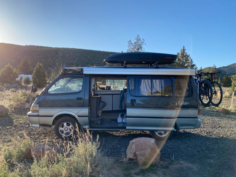 Picture 5/23 of a 1991 Toyota Hiace Cruising Cabin - low miles, rhd for sale in Portland, Oregon