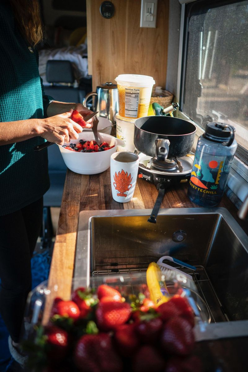 Picture 4/8 of a 2020 Dodge Ram Promaster 2500 for sale in Bella Vista, Arkansas