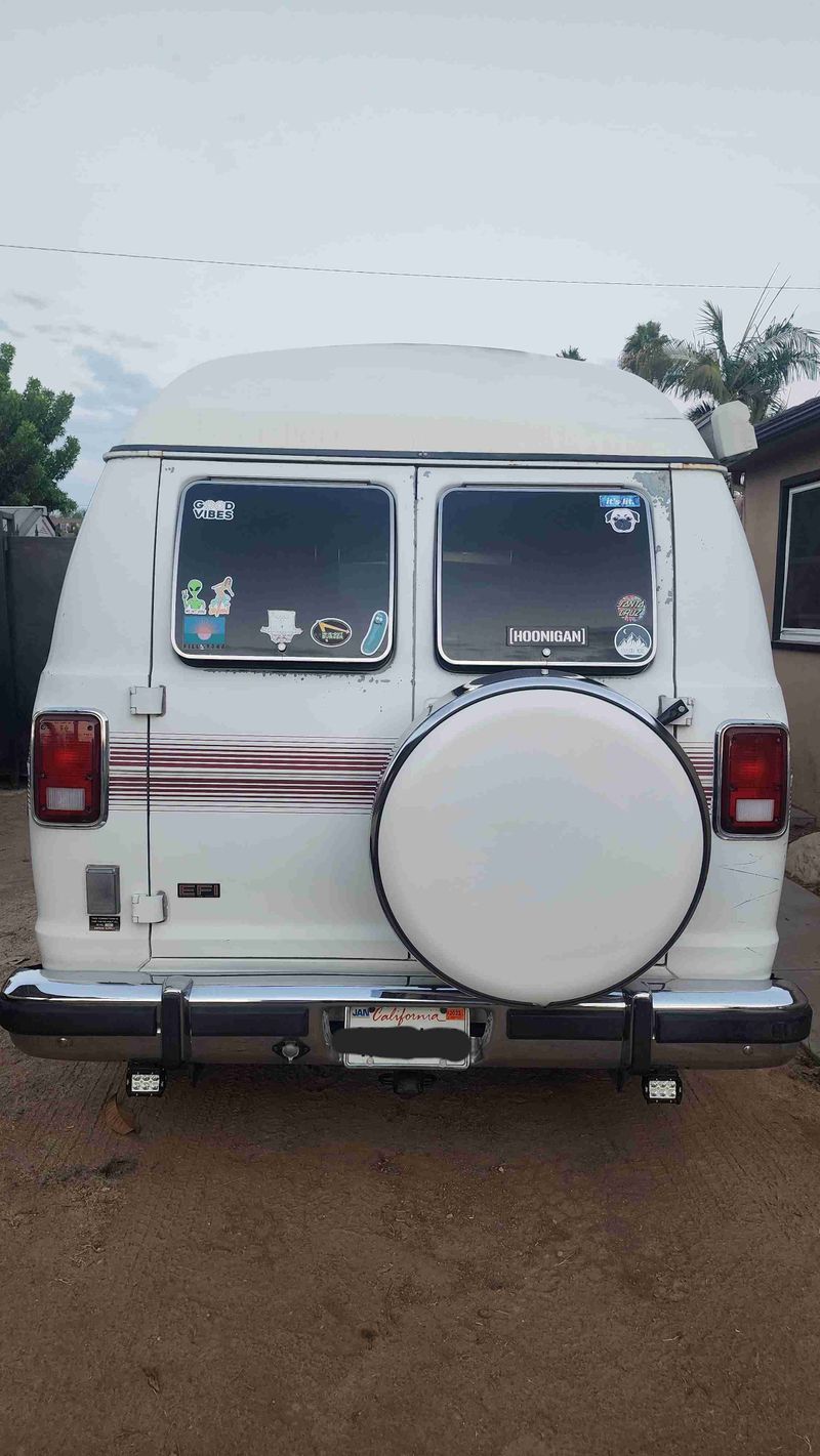 Picture 3/11 of a 1990 Dodge XPLORER camper van for sale in La Habra, California