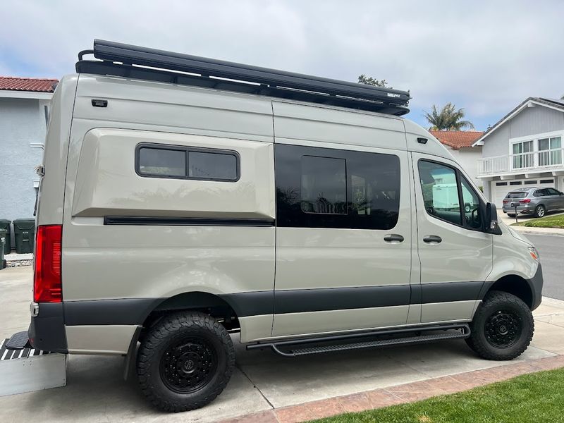 Picture 2/70 of a 2023 AWD Sprinter High Roof  Family Weekender Seats 6+ for sale in San Diego, California
