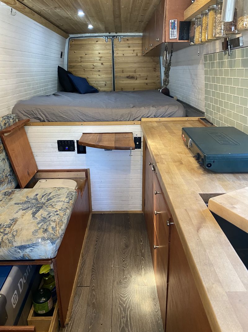 Picture 3/6 of a 2006 sprinter for sale in Farmingville, New York