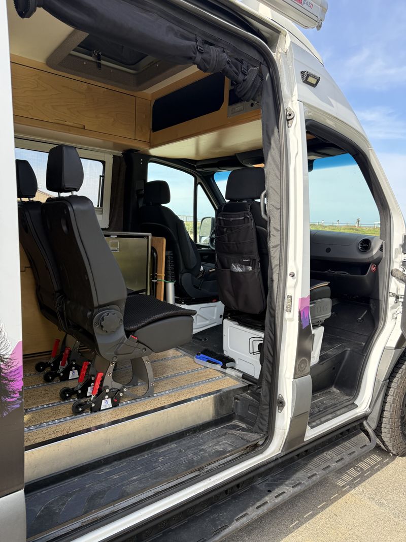 Picture 4/8 of a 2020 Texino Switchback II — Mercedes-Benz Sprinter 2500 for sale in Del Mar, California