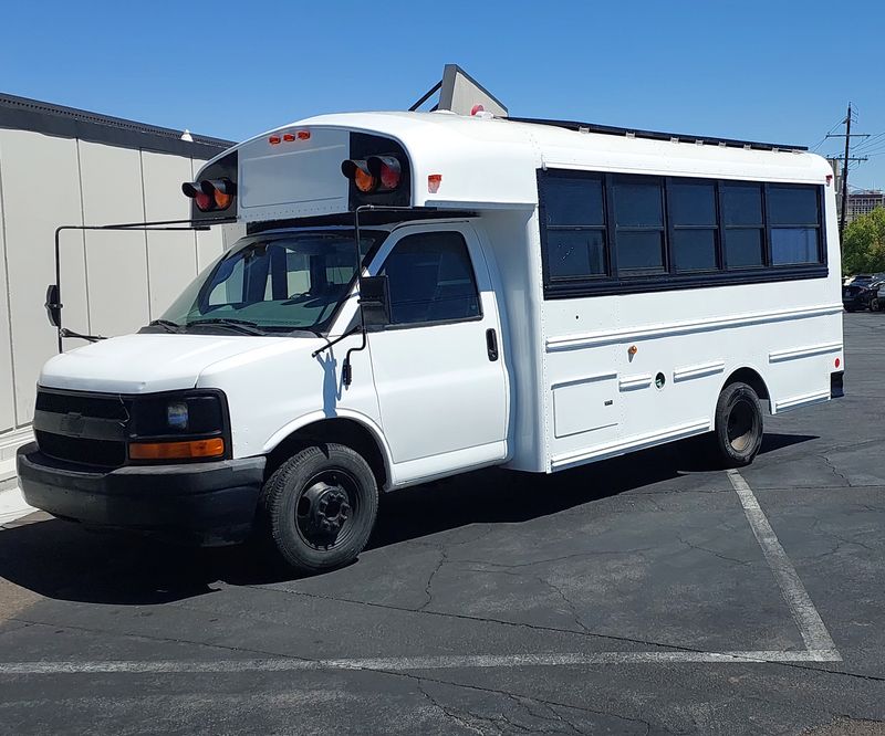 Picture 3/5 of a Thomas Chevrolet 6.6lt duramax 2011 for sale in Reno, Nevada