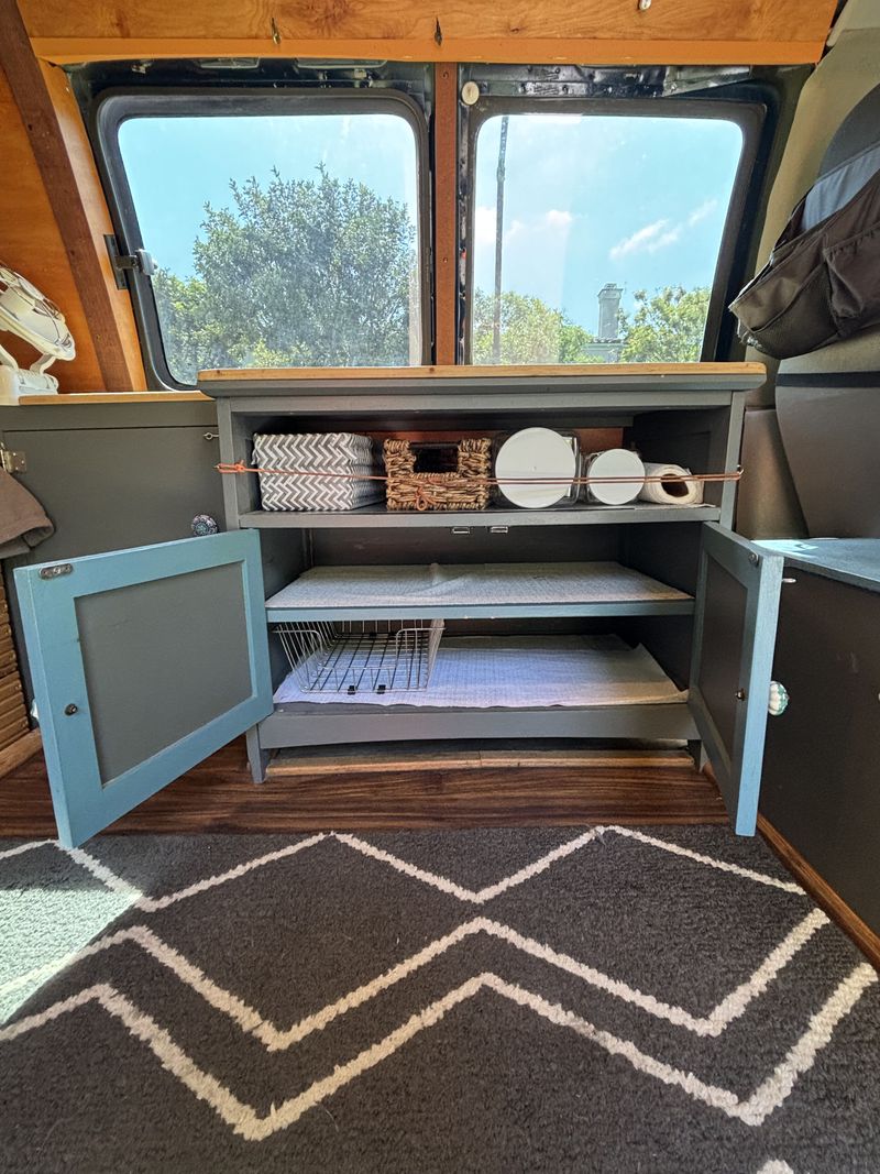 Picture 3/15 of a Converted 2001 Chevy Express for sale in San Diego, California