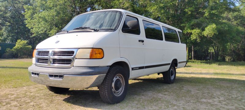 Picture 2/20 of a 2000 Dodge Ram Van 3500 for sale in Tallahassee, Florida