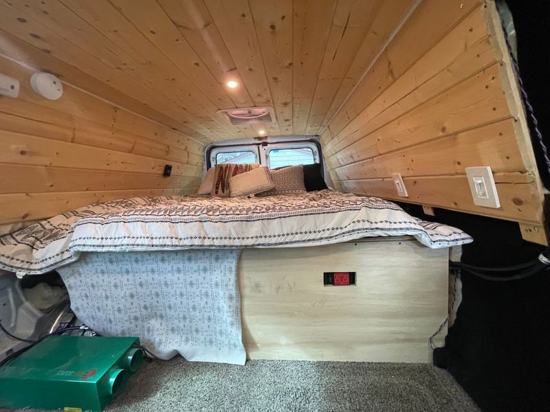 Picture 4/45 of a 2014 Ford E-350 XLT Super Duty Van  for sale in Denver, Colorado
