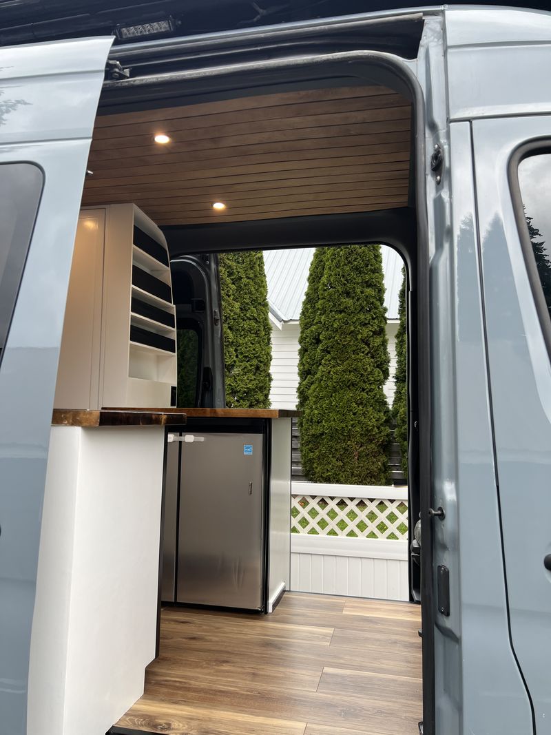Picture 5/32 of a 4X4 BEAST MODE 2019 SPRINTER 2500 170 DUAL SLIDING DOORS for sale in Coeur d'Alene, Idaho