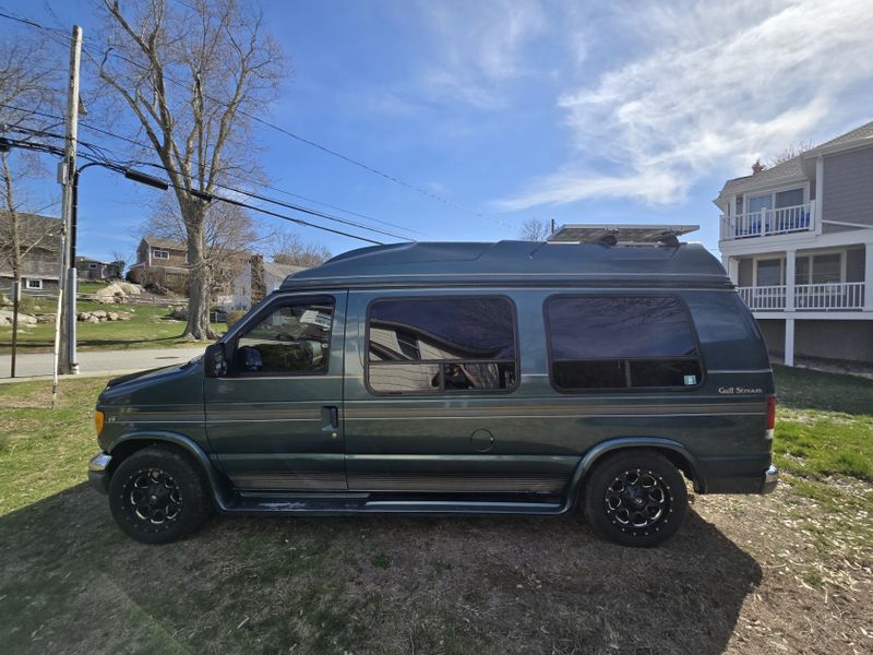 Picture 4/23 of a 1997 Ford E150 Club Wagon Camper for sale in Groton, Connecticut