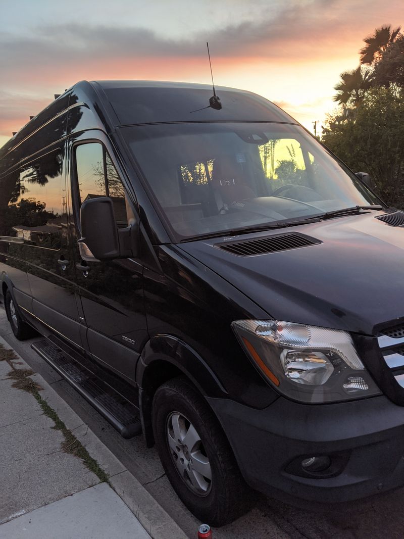 Picture 2/22 of a Sprinter 170ext | Off-Grid | 420W Solar, 500aH lithium ion for sale in Alhambra, California