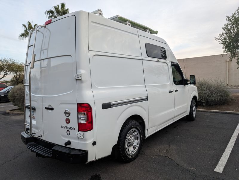 Picture 2/23 of a 2017 Nissan NV2500 High Top V8 for sale in Phoenix, Arizona