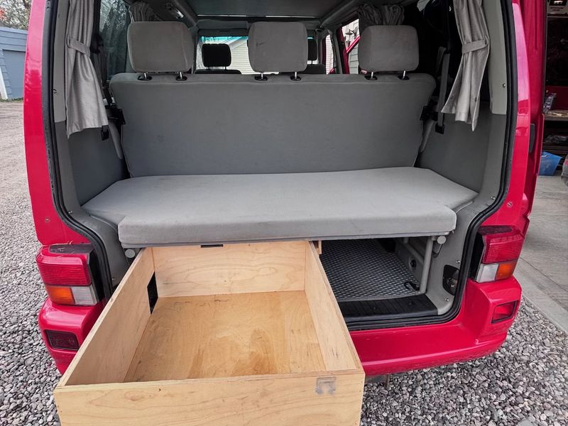 Picture 4/12 of a 2001 VW Eurovan Weekender for sale in Bozeman, Montana