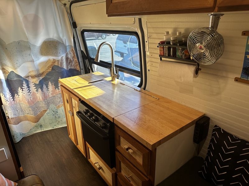 Picture 2/14 of a 2013 Mercedes Sprinter Van Camper for sale in Carpinteria, California