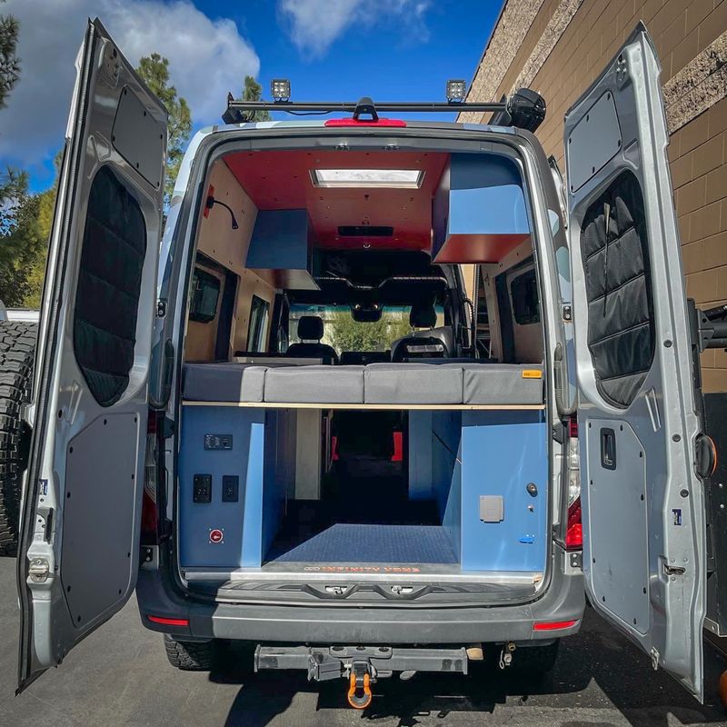 Picture 6/15 of a 2020 4x4 Sprinter for sale in Greenbrae, California